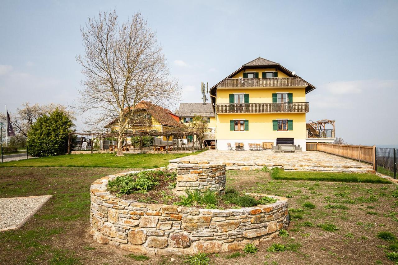 Stupperhof Hotel Kitzeck im Sausal Exterior photo